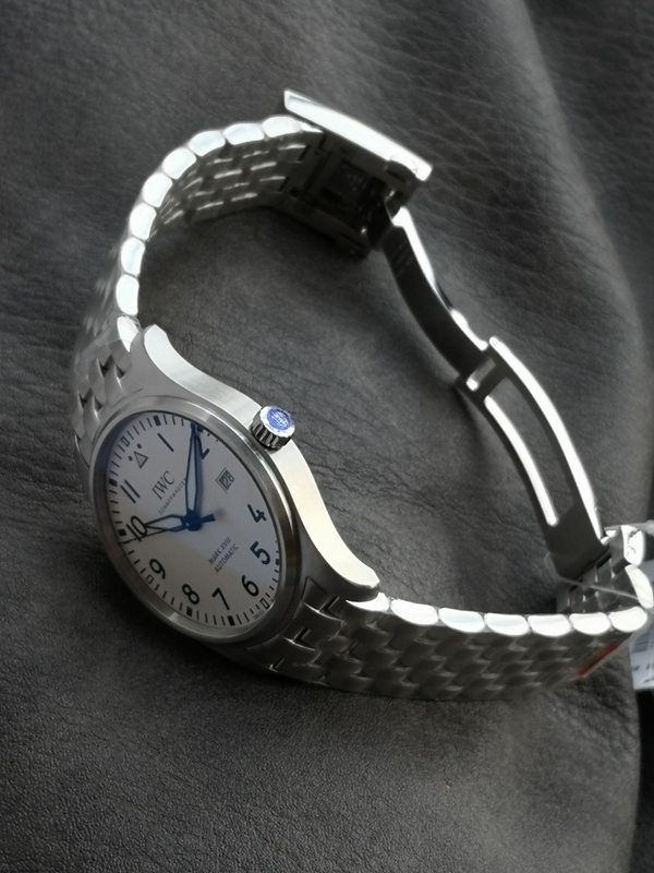 アイ・ダブリュー・シー細部ディテール